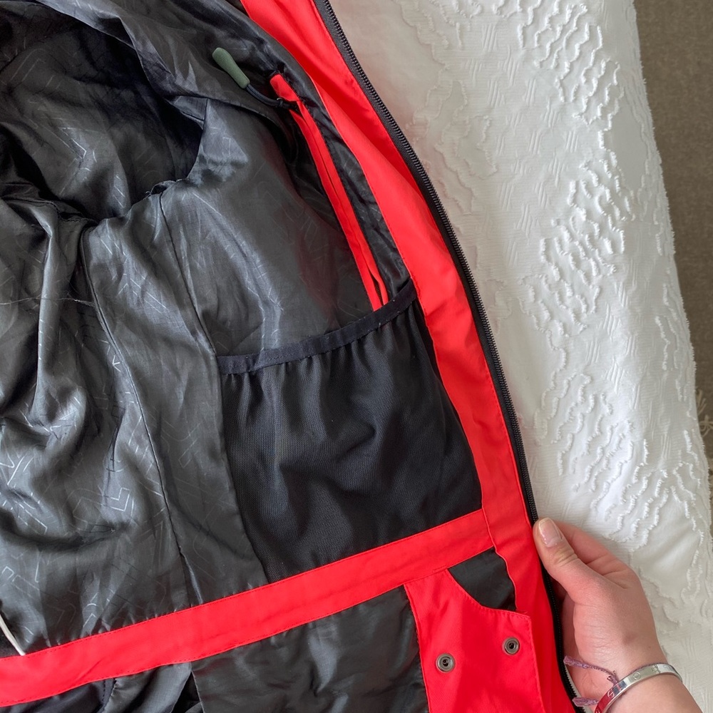 Skijacket / Winterjacket - Picture 7 of 8